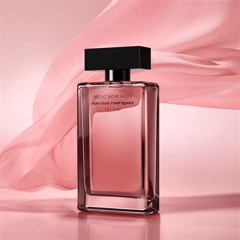 narciso rodriguez noir rose.